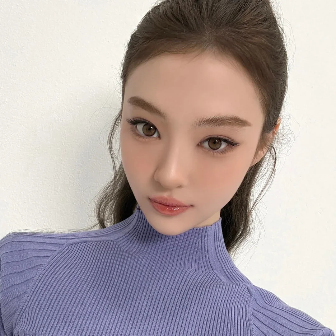 Ella gallery image