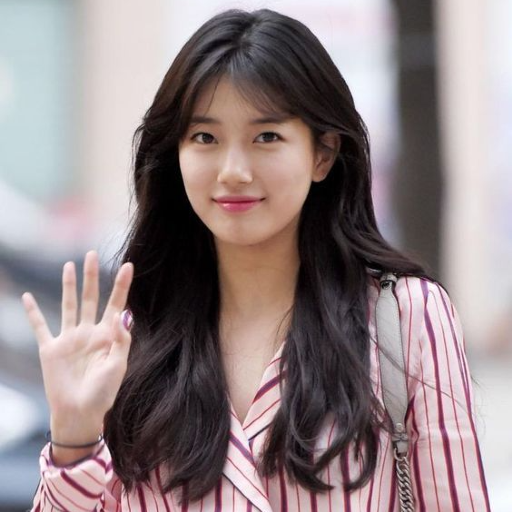 Suzy gallery image