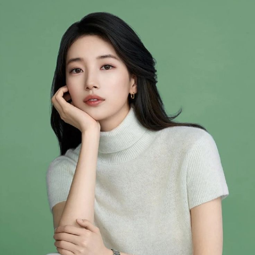 Suzy gallery image