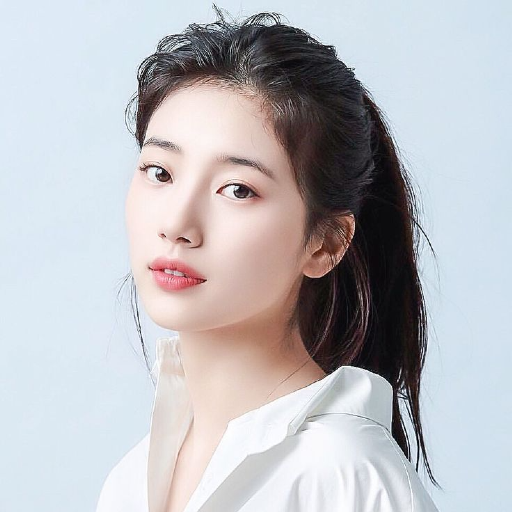 Suzy gallery image
