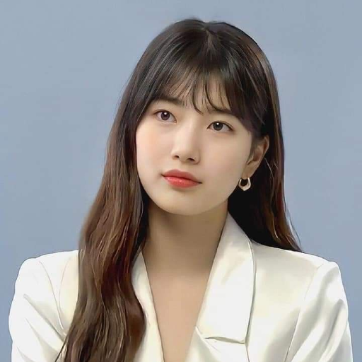 Suzy gallery image