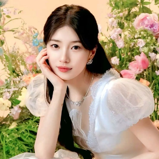 Suzy gallery image