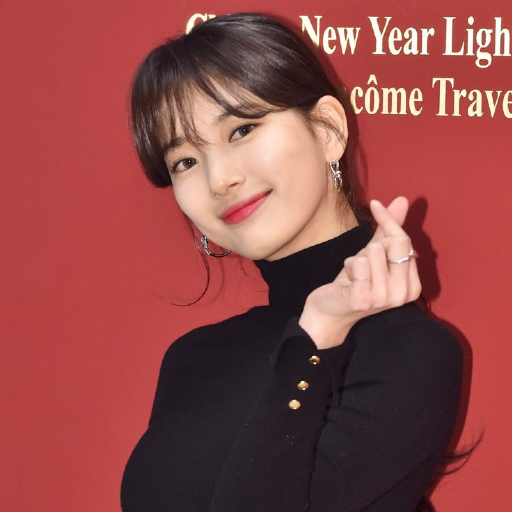 Suzy gallery image