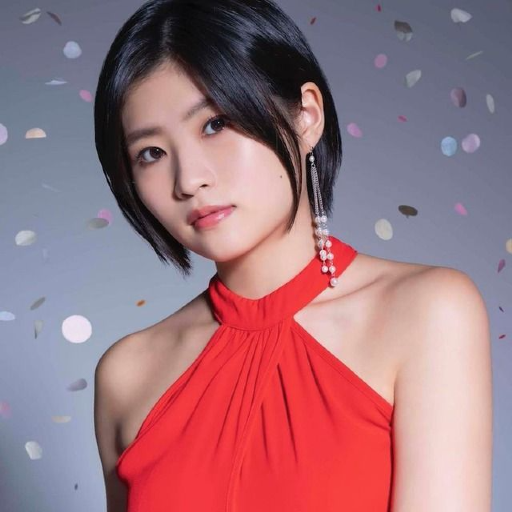 Kaga Kaede gallery image
