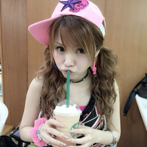 Tanaka Reina gallery image