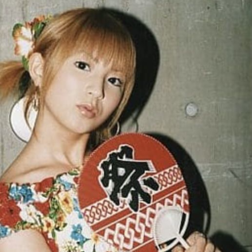 Yaguchi Mari gallery image