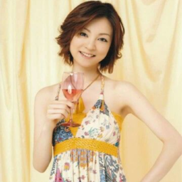Yoshizawa Hitomi