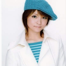 Yoshizawa Hitomi