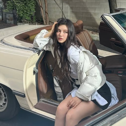 Danielle gallery image