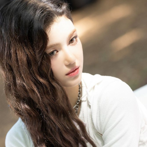 Danielle gallery image