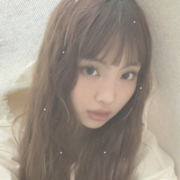 Hyein gallery image