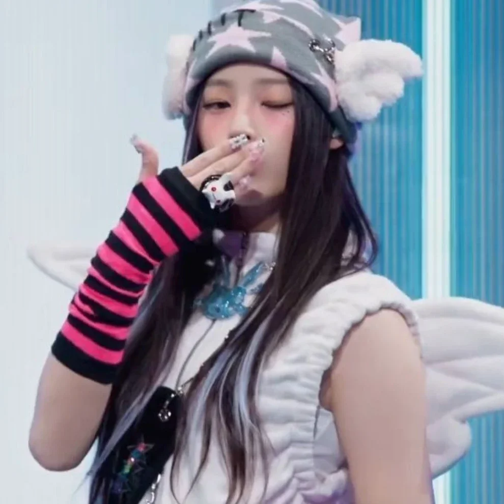 Minji gallery image