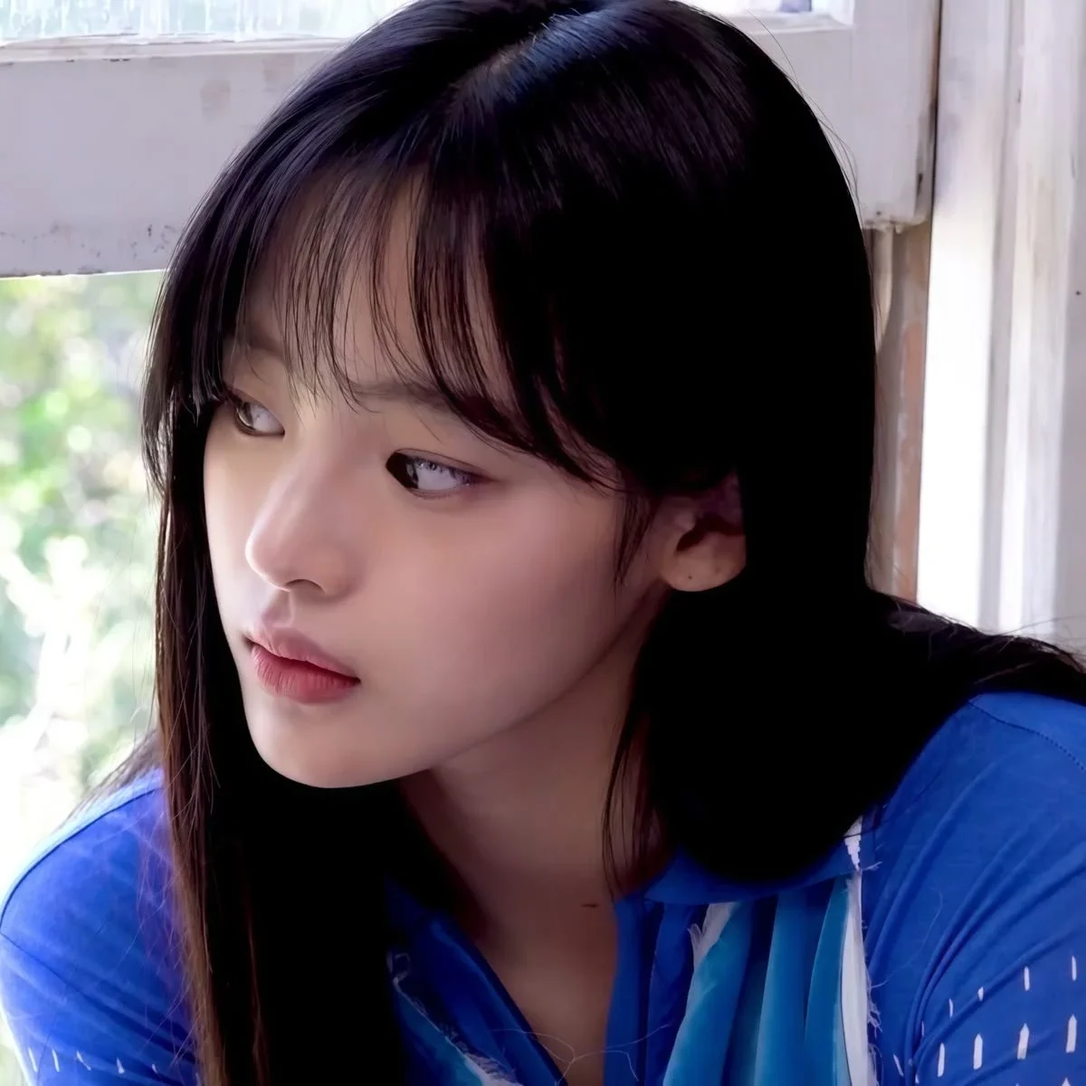 Minji gallery image