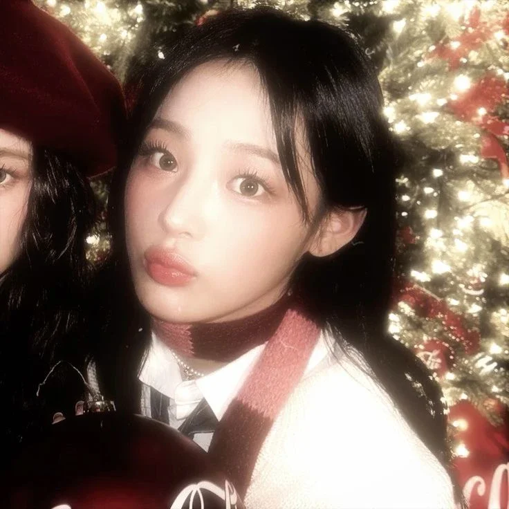 Minji gallery image