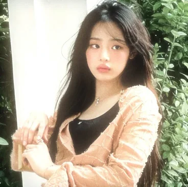 Minji 4