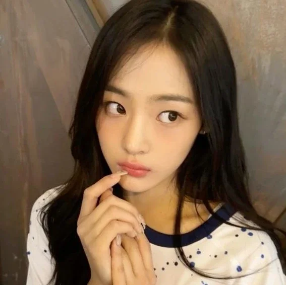 Minji gallery image