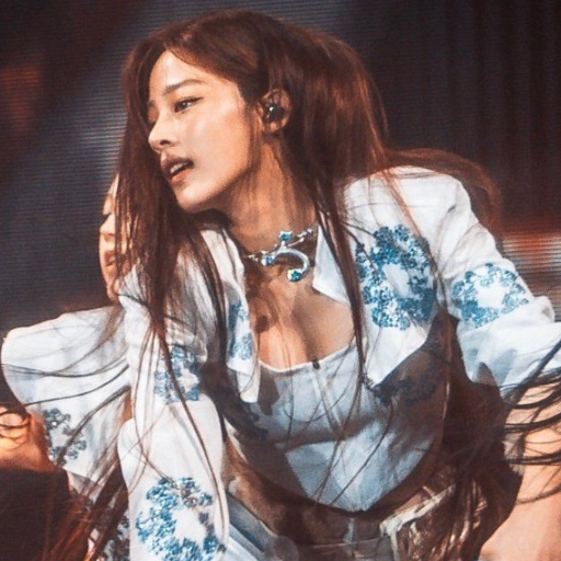 Minji gallery image