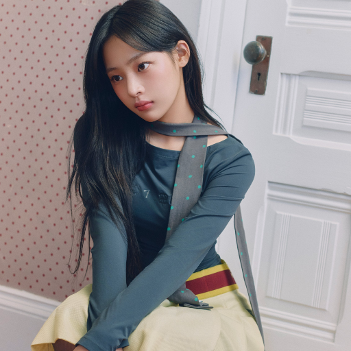 Minji gallery image