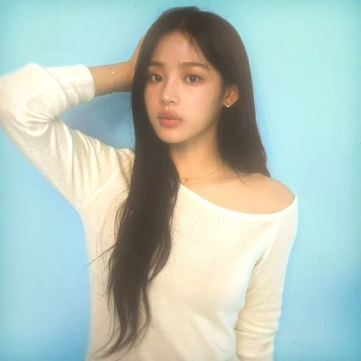 Minji gallery image