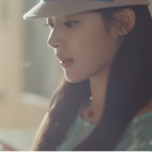Minji gallery image