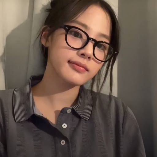 Minji gallery image