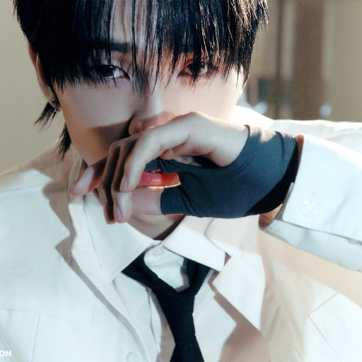 So Geon gallery image