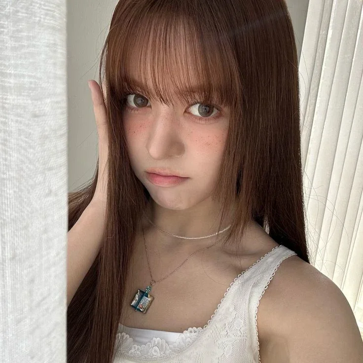Lily gallery image