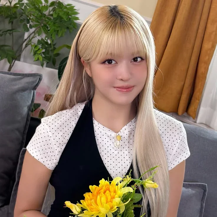 Lily gallery image
