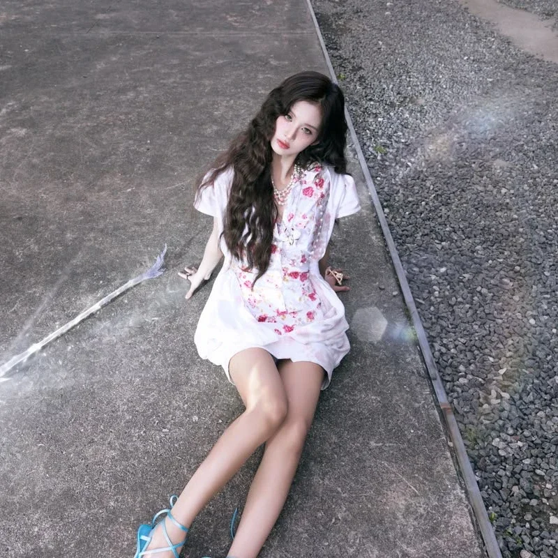 Sullyoon gallery image