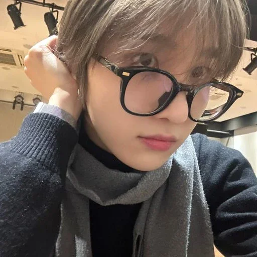 عکس گالری Yeonwoo