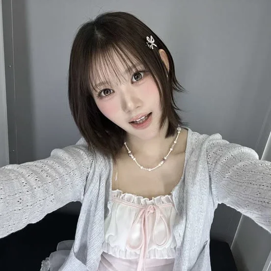 Maika gallery image