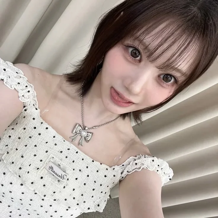 Maika gallery image