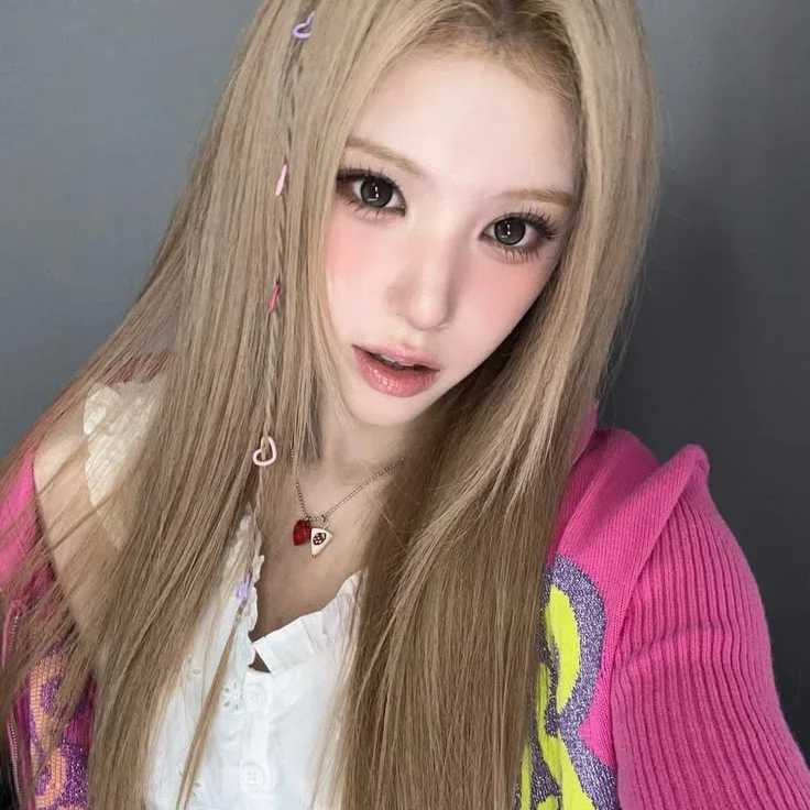 Myah gallery image