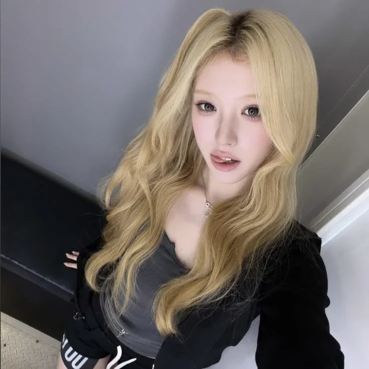 Myah gallery image