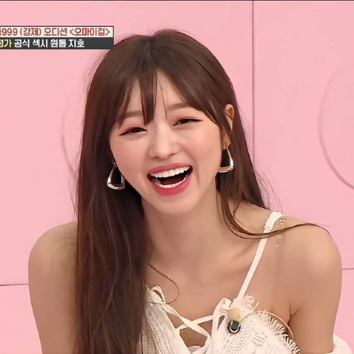 YooA 갤러리 이미지