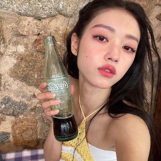 YooA 갤러리 이미지