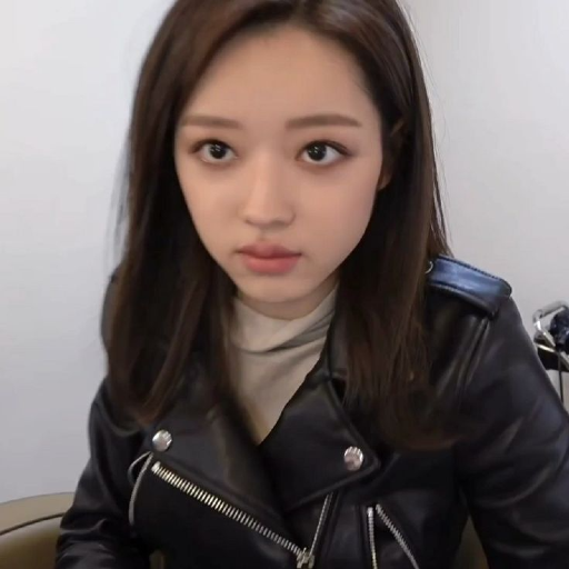 YooA 갤러리 이미지