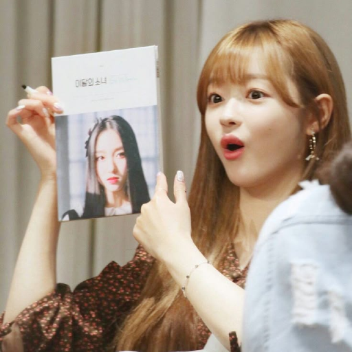 YooA 갤러리 이미지
