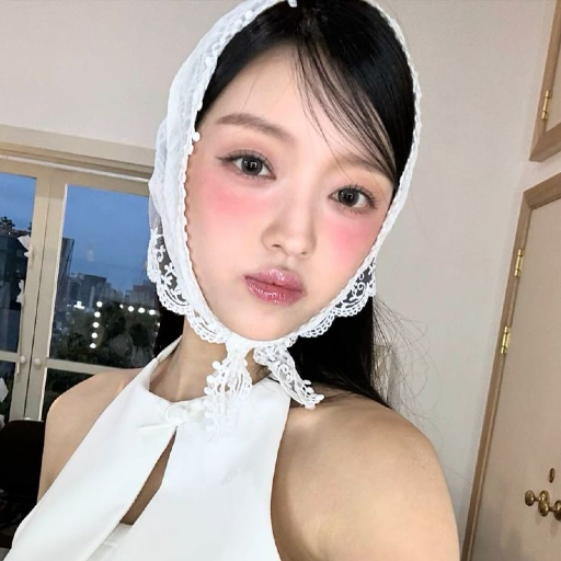 YooA 갤러리 이미지