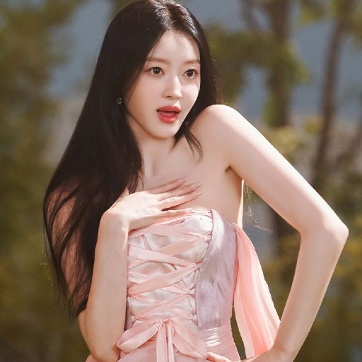 YooA 갤러리 이미지