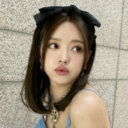 YooA 갤러리 이미지