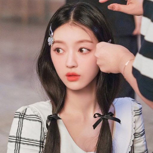 YooA 갤러리 이미지