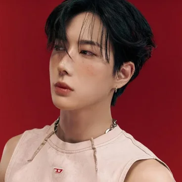 JongWoo