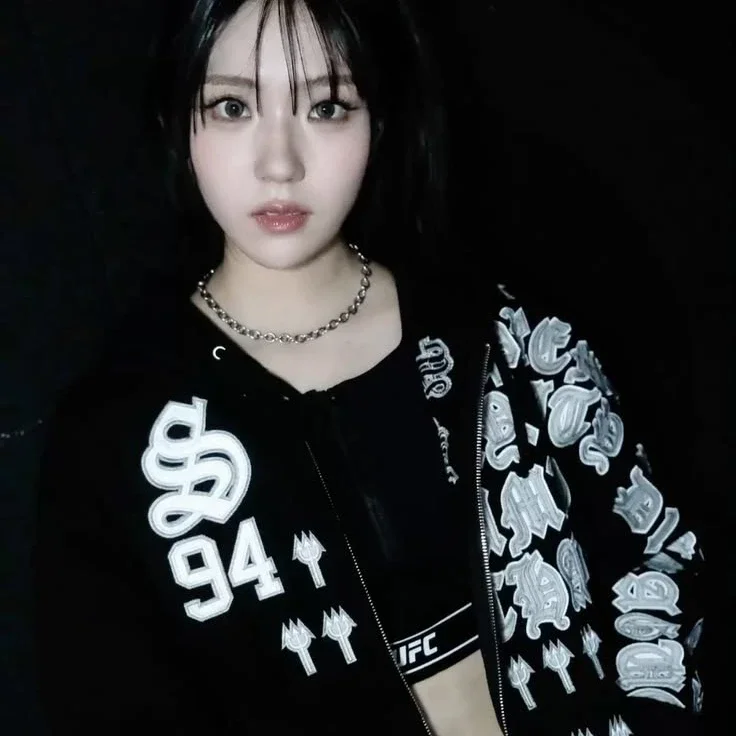 Cho Hyejin gallery image