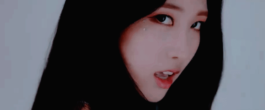 Sihyeon gif