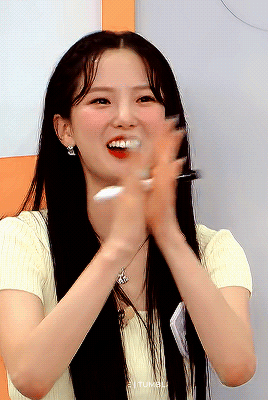 Yujin gif