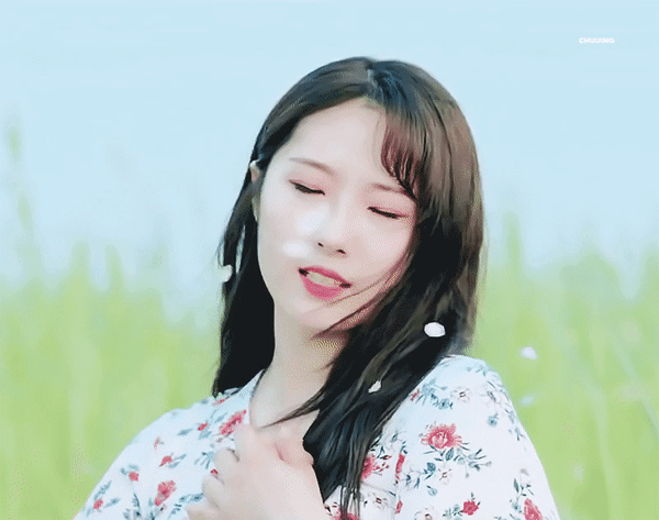 Haseul gif