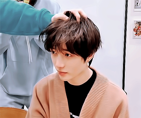 Beomgyu gif