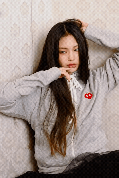 Hyein gif