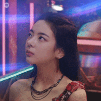 Lia gif